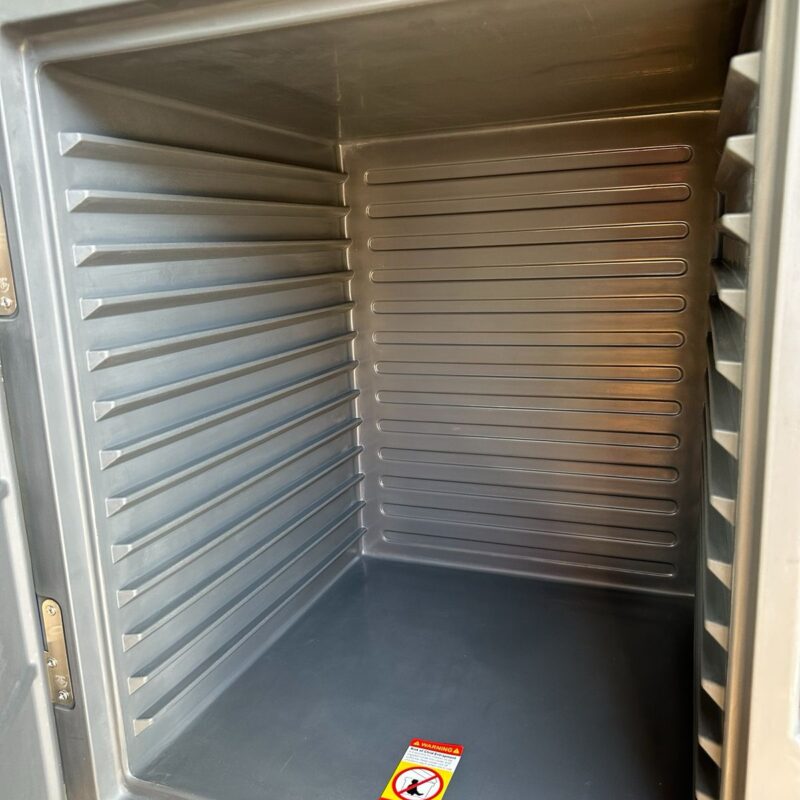 Contenedor Isotermico BL150 5 WhatsApp Image 2025 03 06 At 13.25.08 800x800