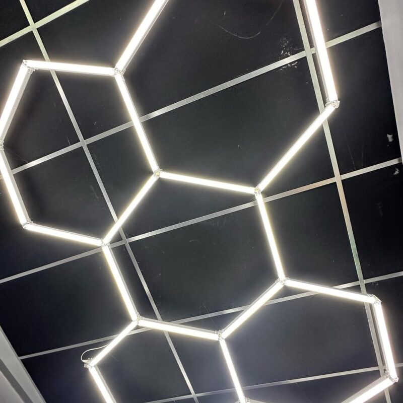 Alternative view of Luz led 5 hexagonos 2.4x1.6mt arista 440mm | Simstrax